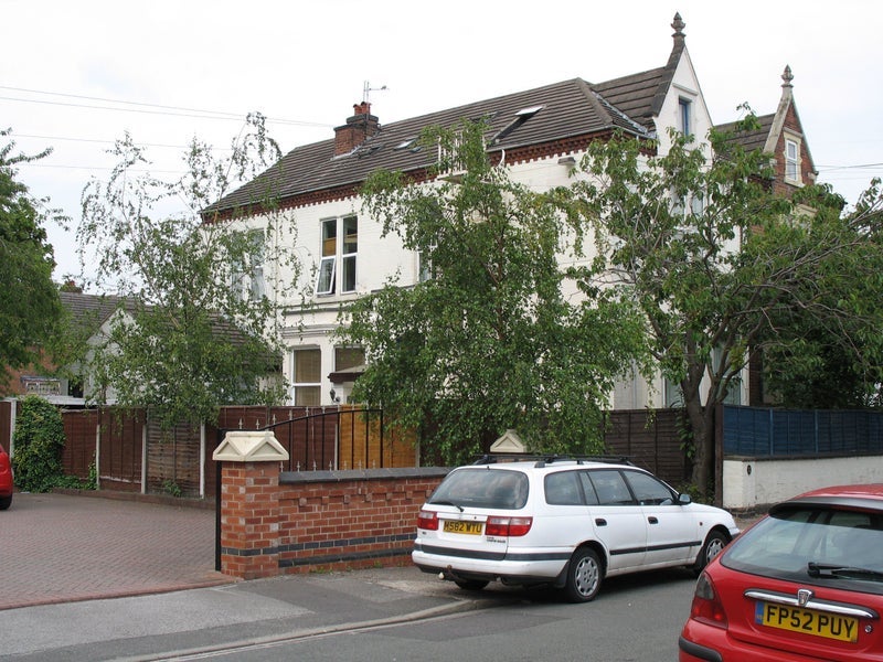 Room Laburnum Grove in Nottingham