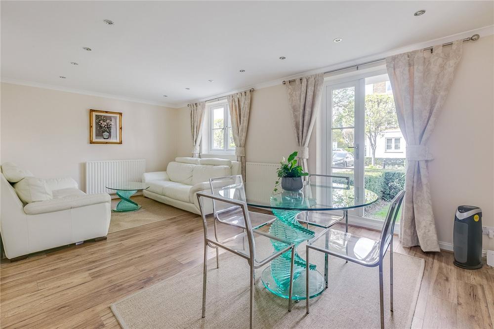 Flat Lisson Grove in City of Westminster