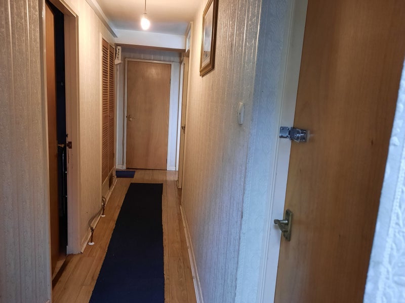 Room Stenhouse Drive in City of Edinburgh