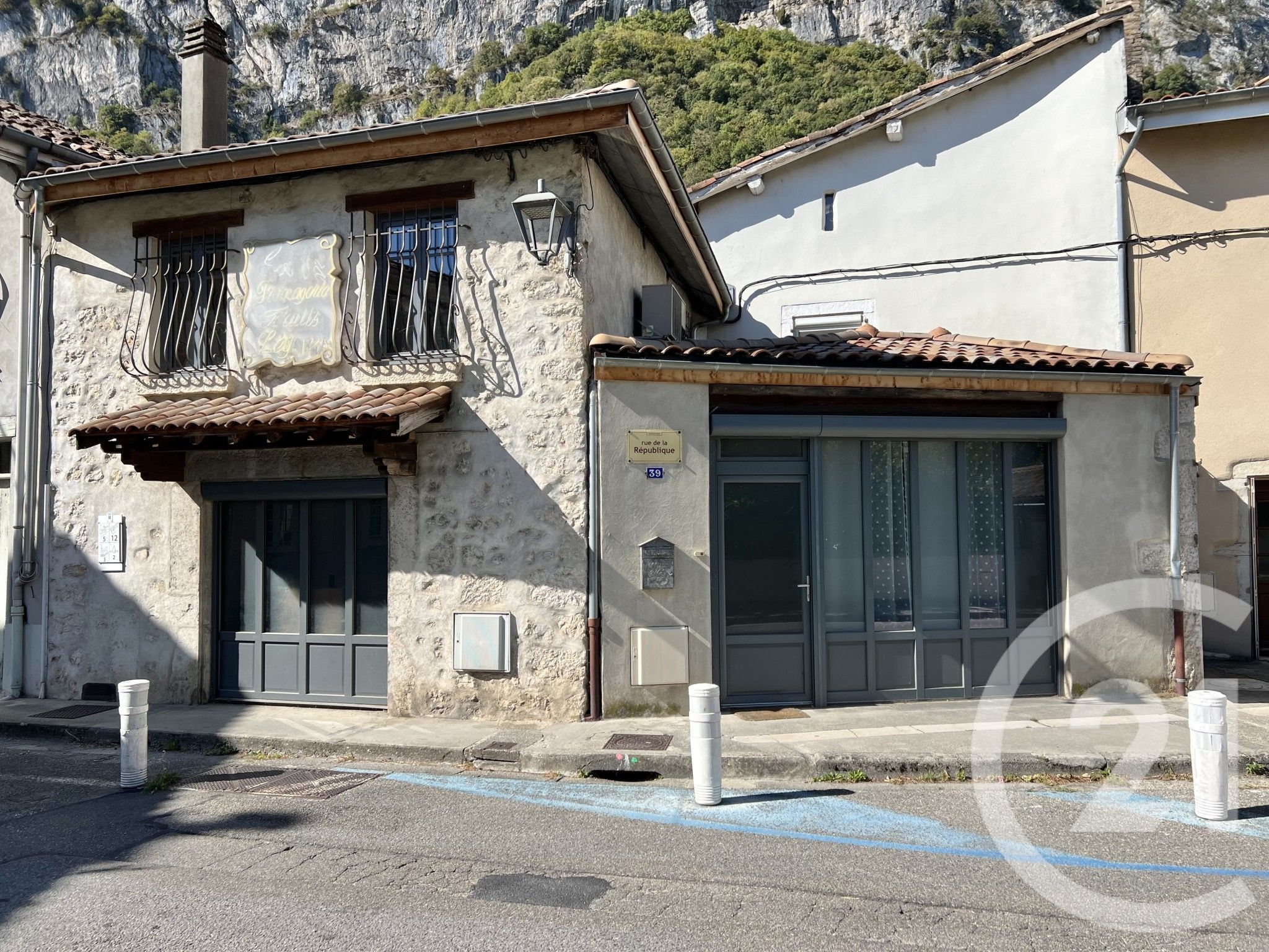 House Rue de la République in Sassenage