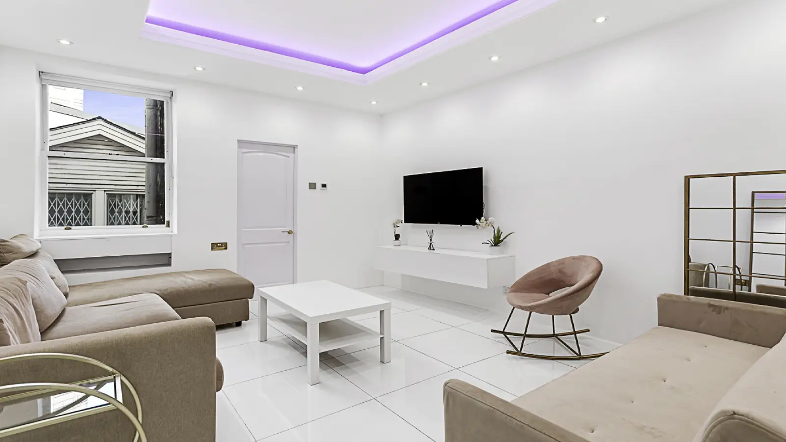 Flat Lisson Street in City of Westminster