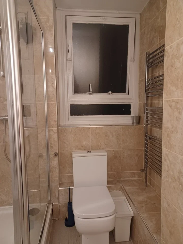 Room Carlton Vale in City of Westminster