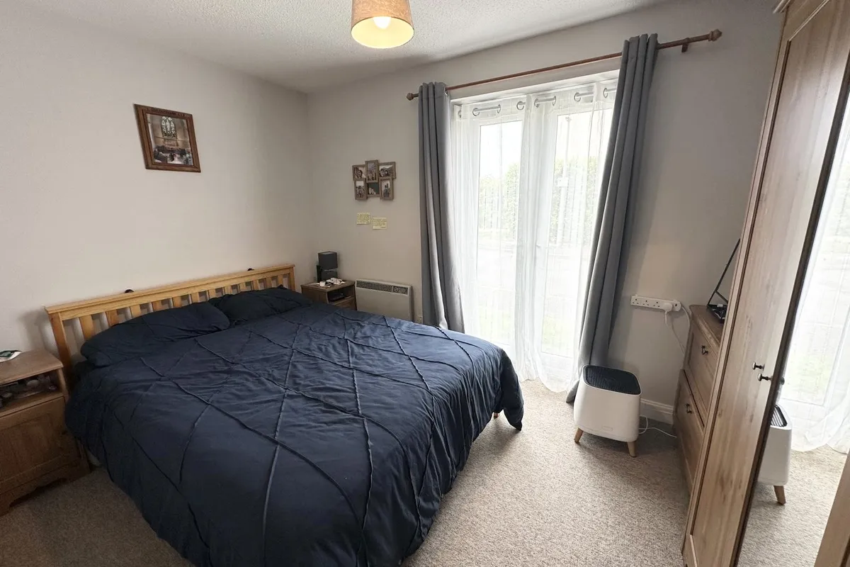 Flat Queens Square in Chippenham