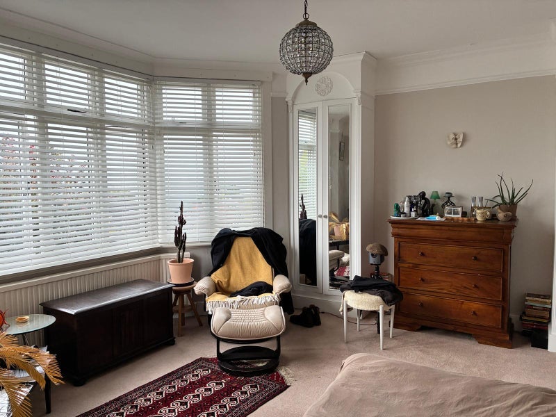 House Beechwood Road in Greater London