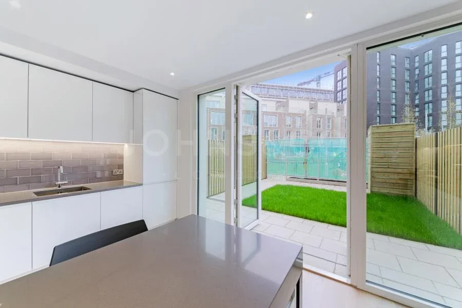 House Starboard Way in Greater London