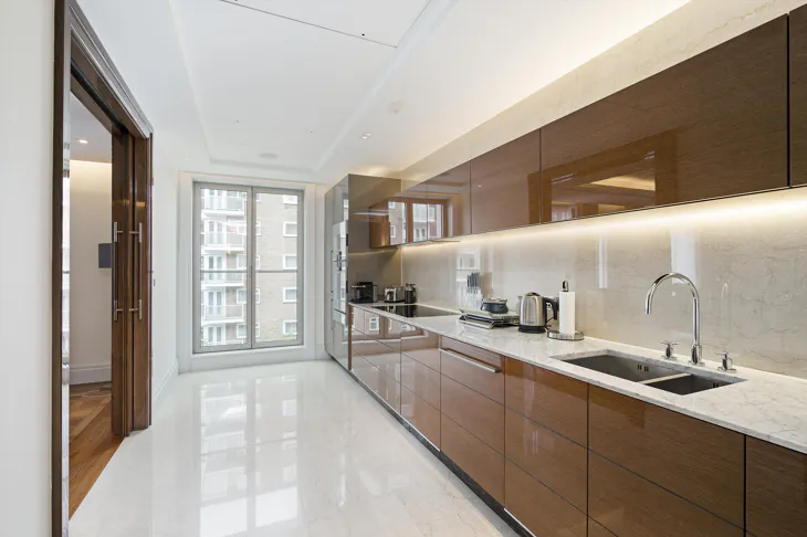 Flat Ebury Square in City of Westminster