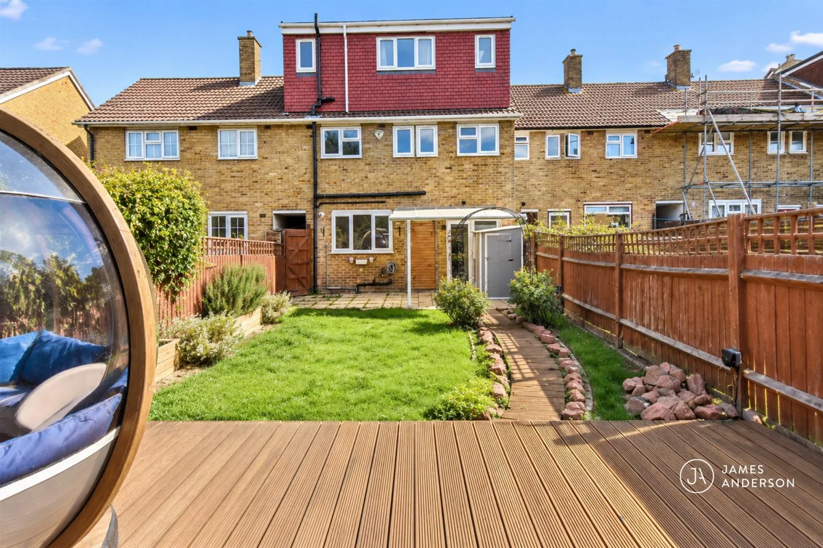 House Pullman Gardens in Greater London