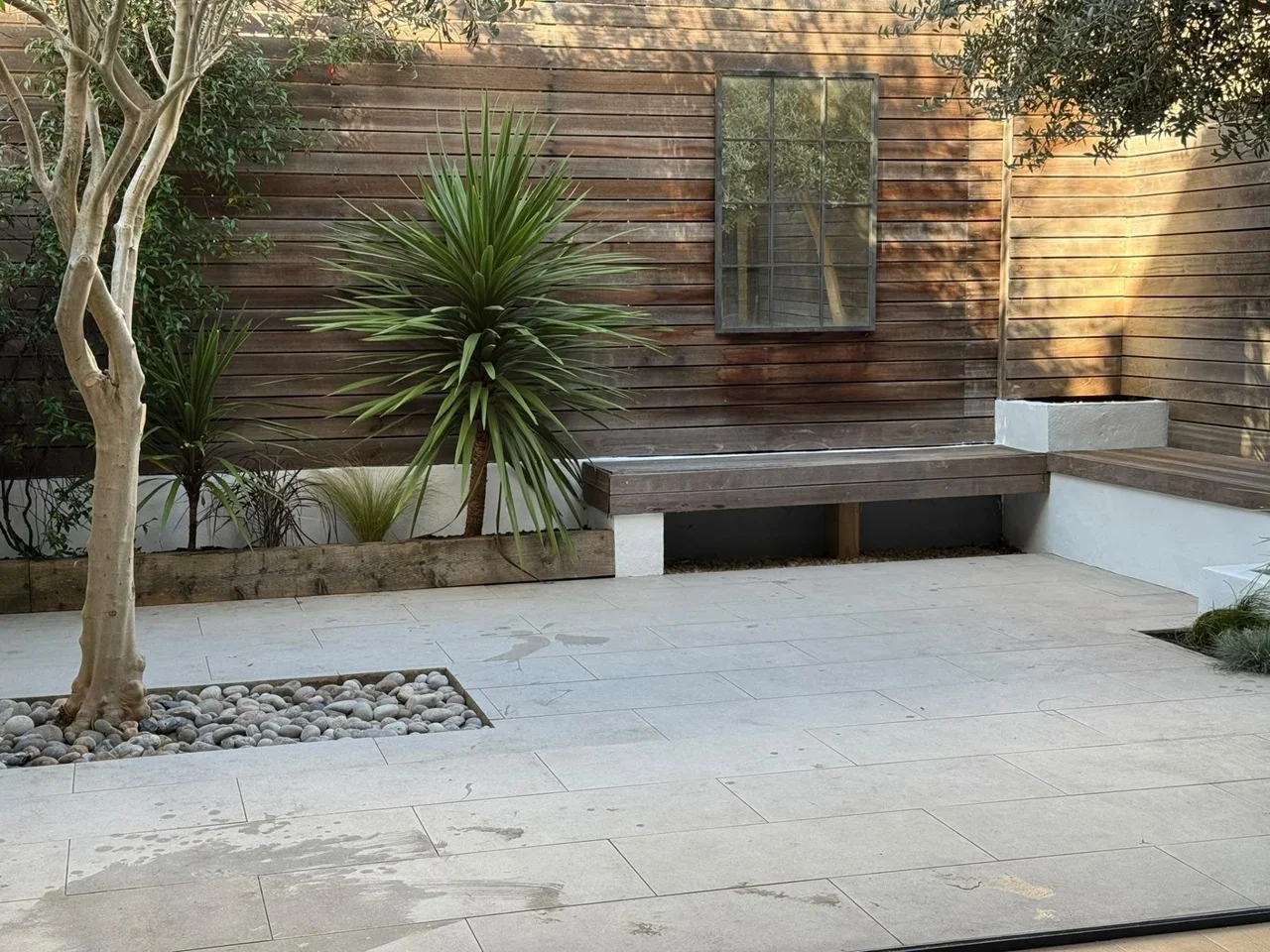 Flat Kellett Road in Greater London