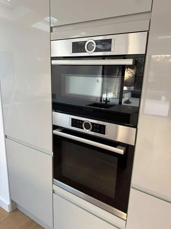 Flat Kellett Road in Greater London