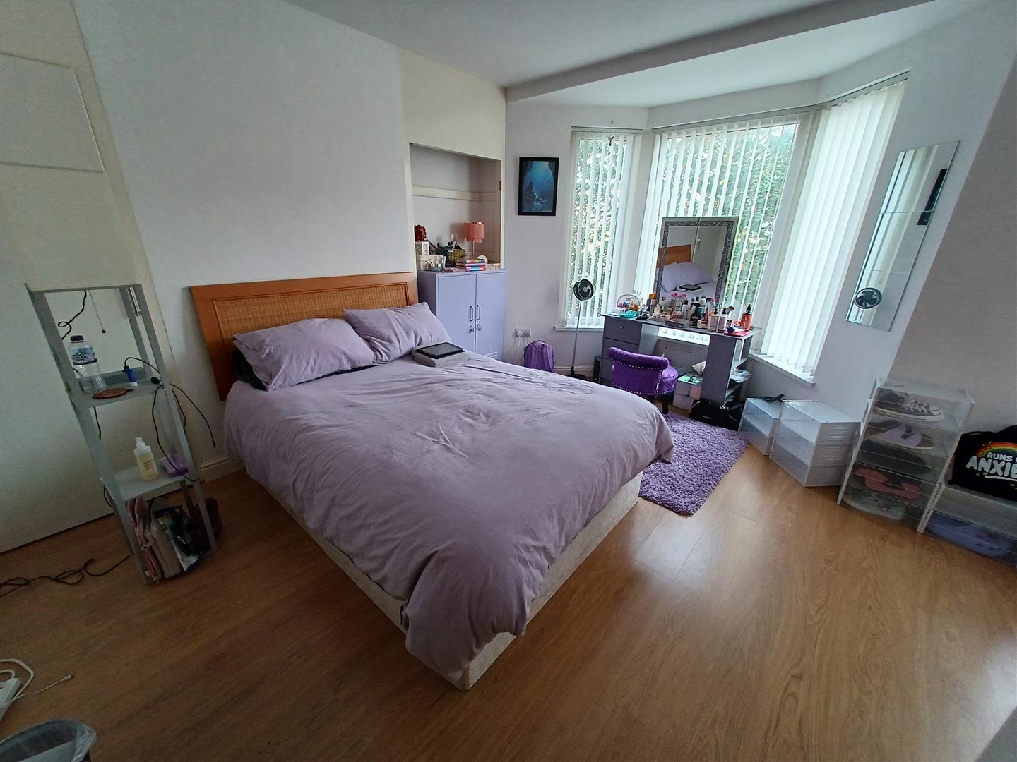 Flat Cowbridge Road East in Cardiff