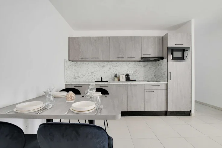 Flat Rue de Verdun in Suresnes