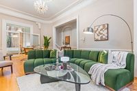 Flat Clanricarde Gardens in Greater London