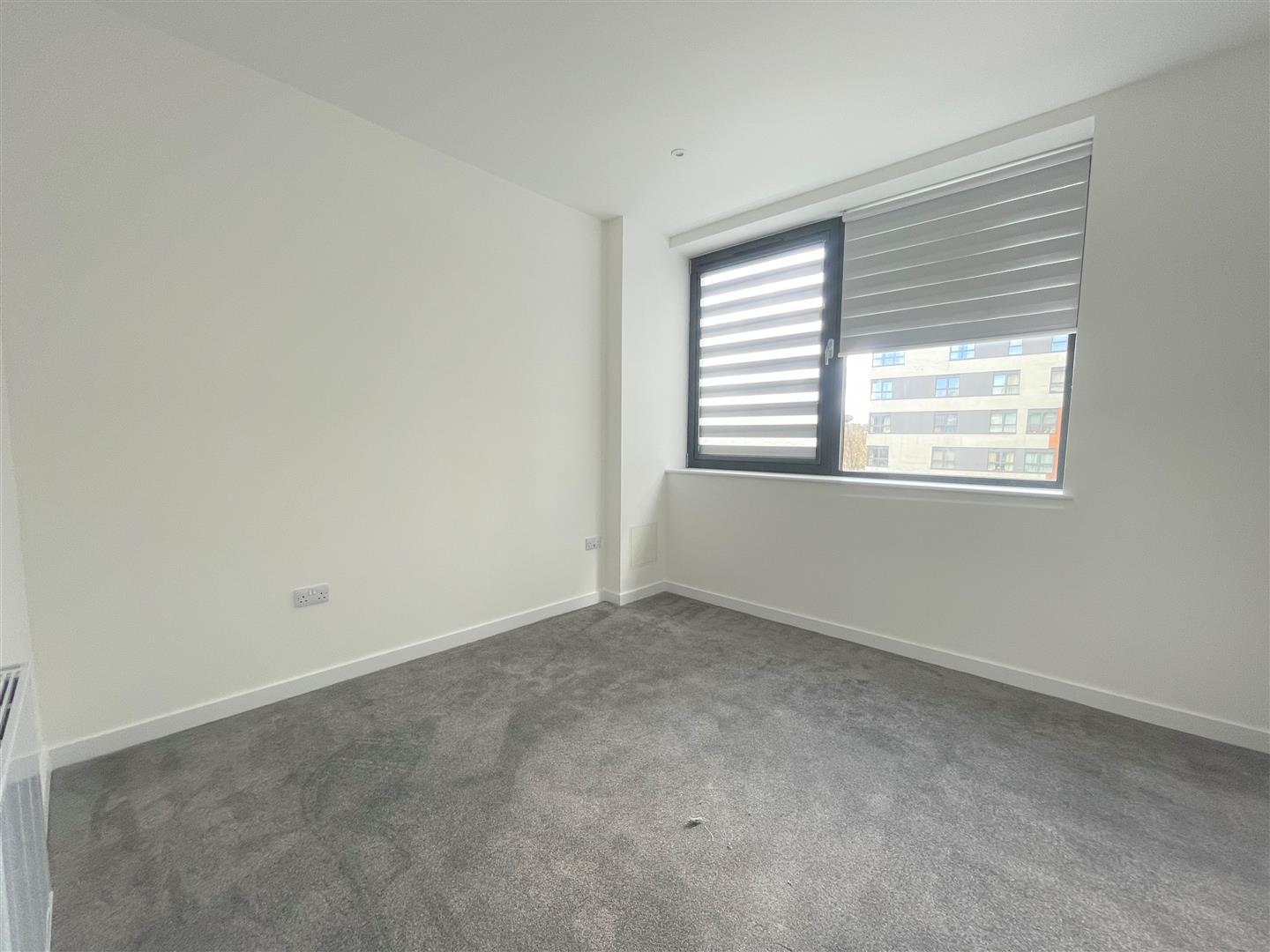 Flat Alençon Link in Basingstoke and Deane