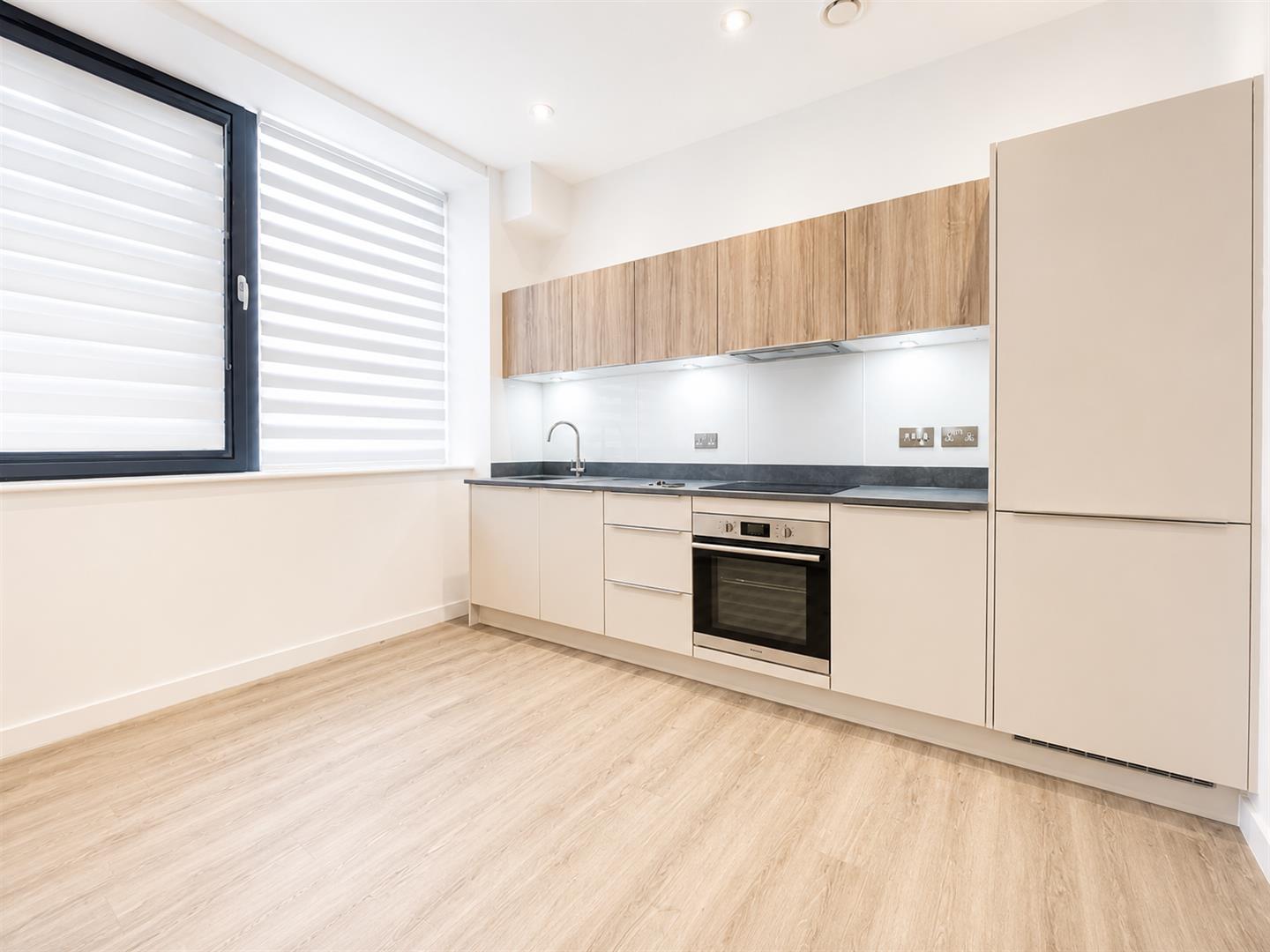 Flat Alençon Link in Basingstoke and Deane
