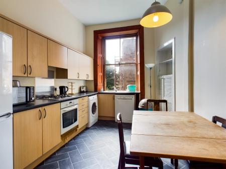 Flat Warrender Park Road in City of Edinburgh