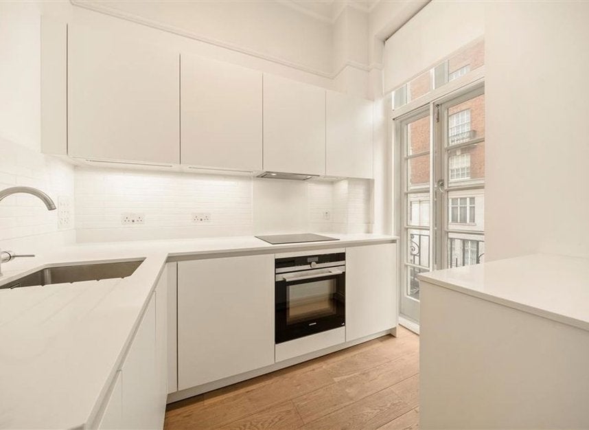 Flat George Street in City of Westminster
