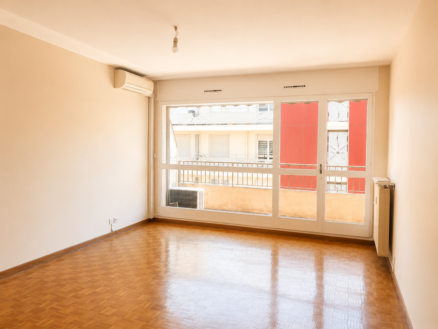 Flat Rue d'Endoume in Marseille