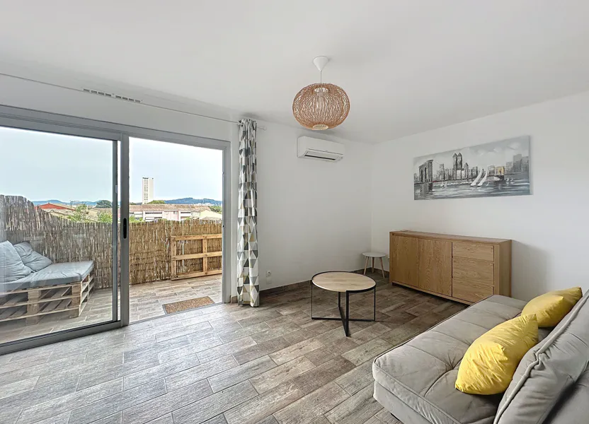 Flat Vieux Chemin des Sablettes in La Seyne-sur-Mer