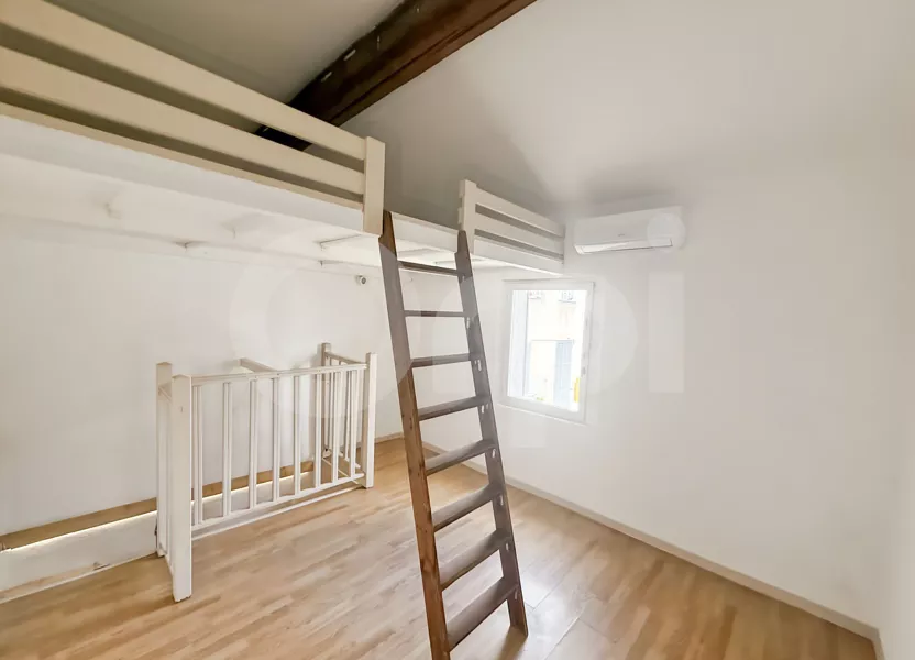 House Rue du Haras in Toulon