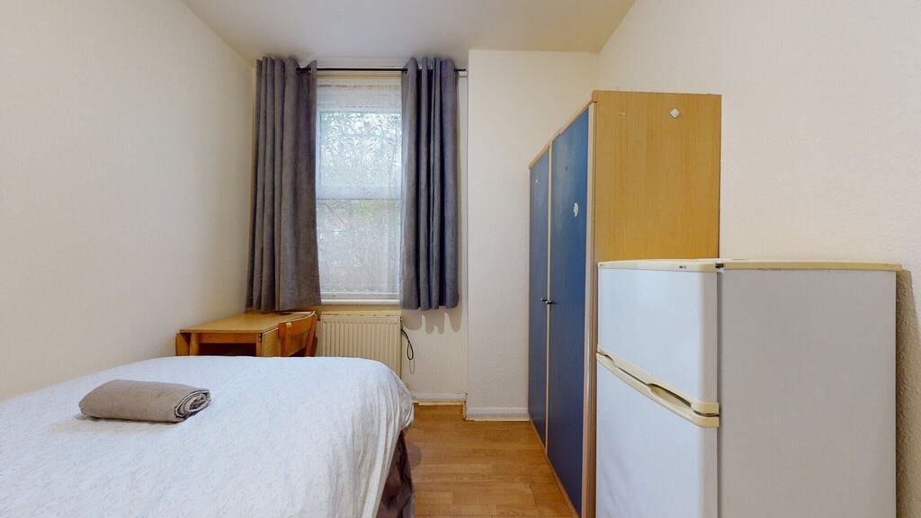 Room Anson Road in Greater London