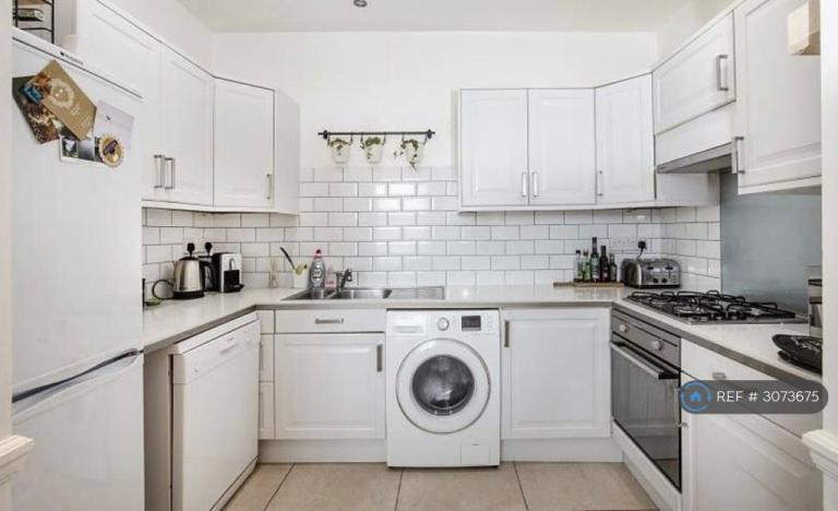 Flat Kingsley Road in Greater London