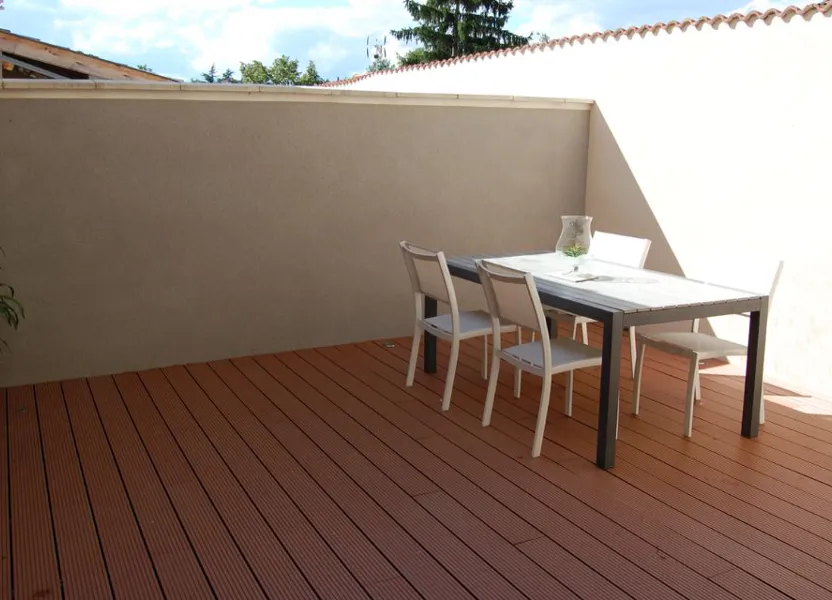 Appartement Rue du Tram à Granges-les-Beaumont