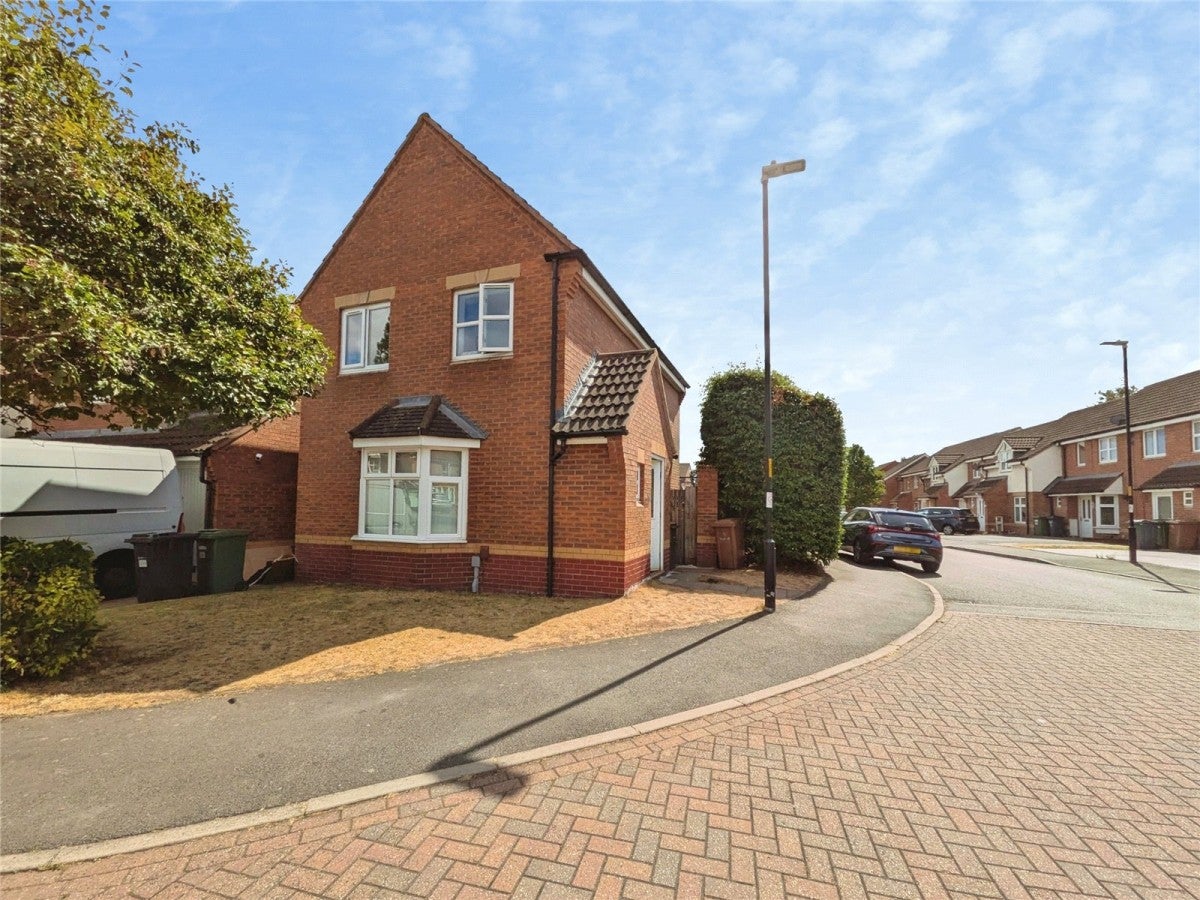 House Yale Road in Willenhall