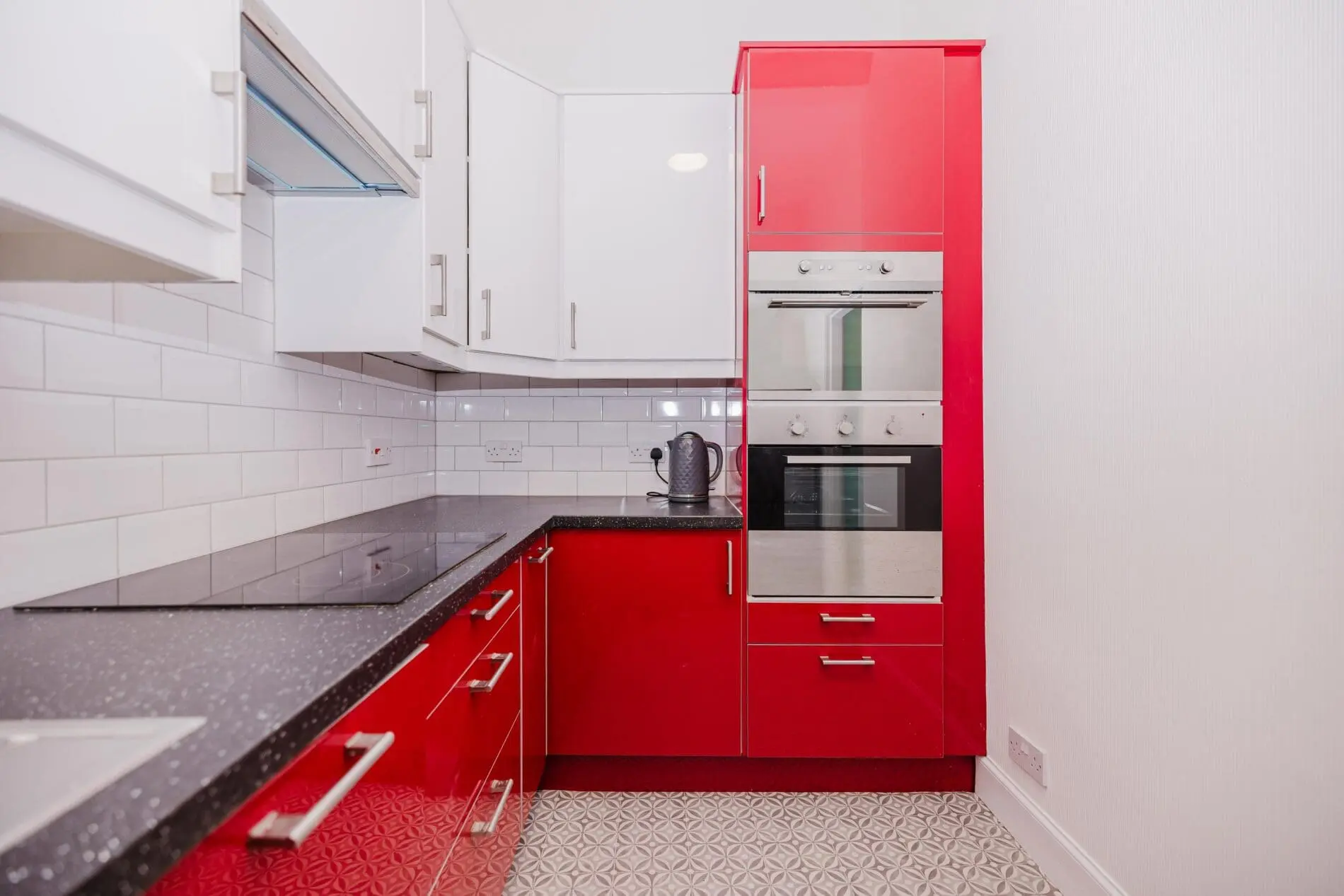 Flat Jordan Lane in City of Edinburgh