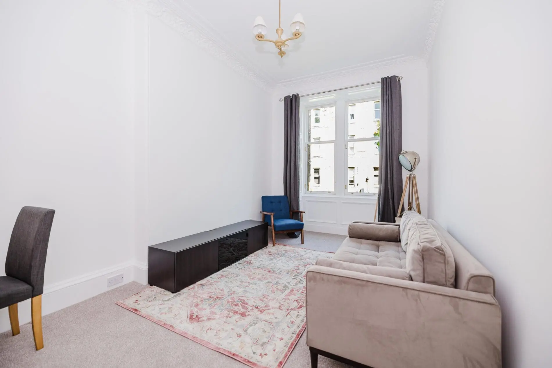 Flat Jordan Lane in City of Edinburgh
