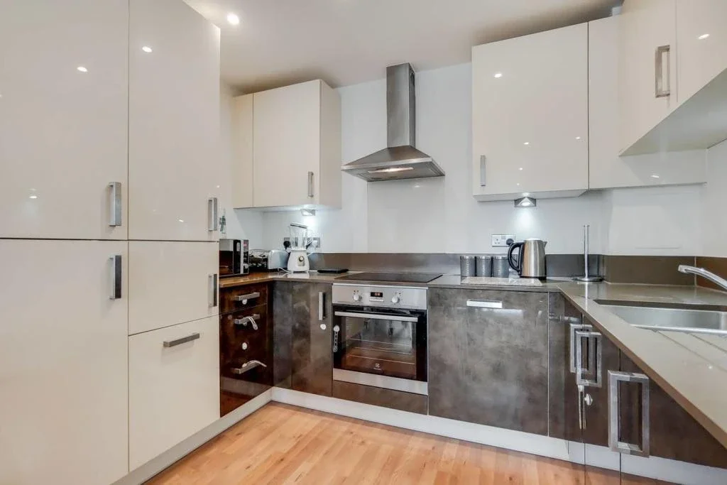 Flat Larkwood Avenue in Greater London