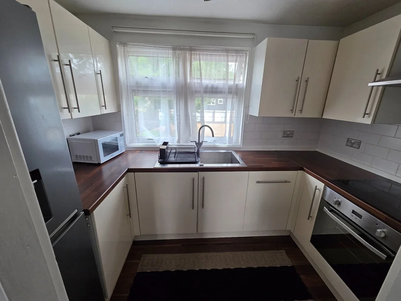 Flat Keilder Close in Greater London