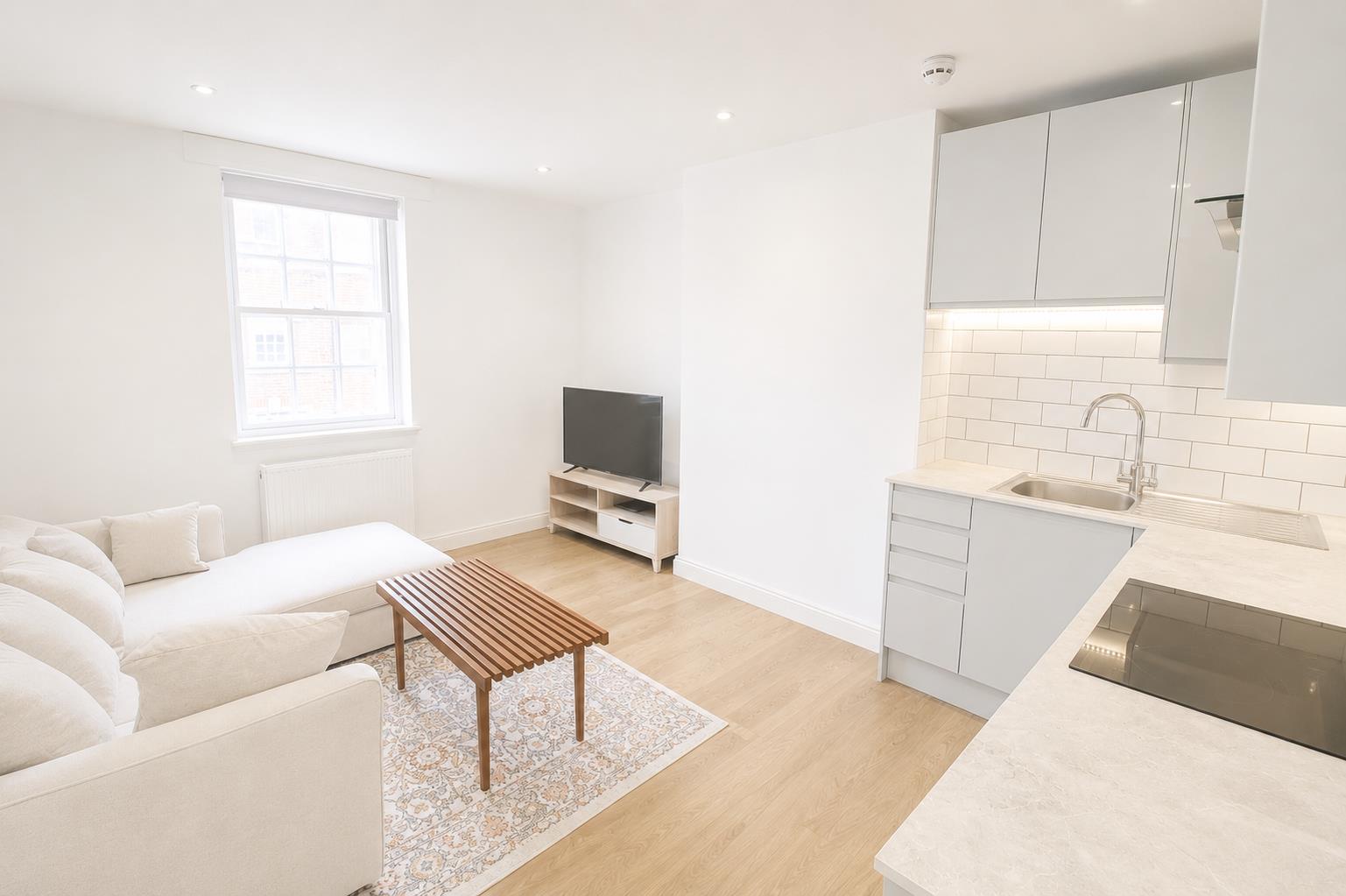 Flat Crendon Street in High Wycombe