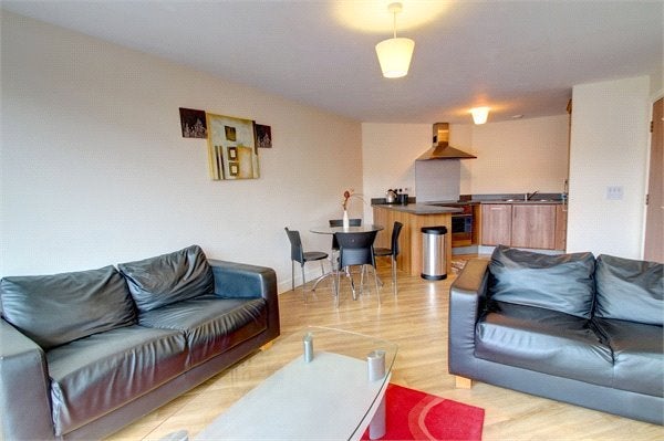 Flat Worsdell Drive in Gateshead