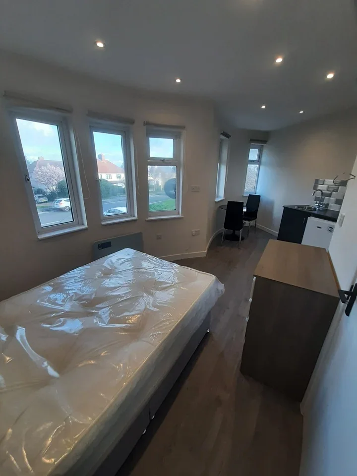 Room Ashhurst Way in Oxford