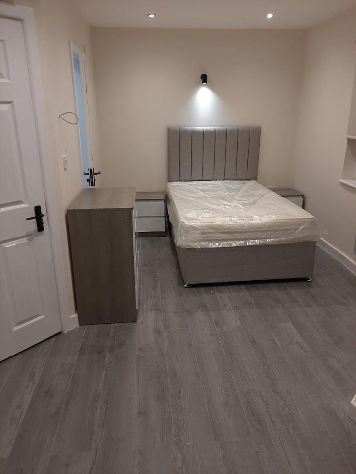 Room Ashhurst Way in Oxford