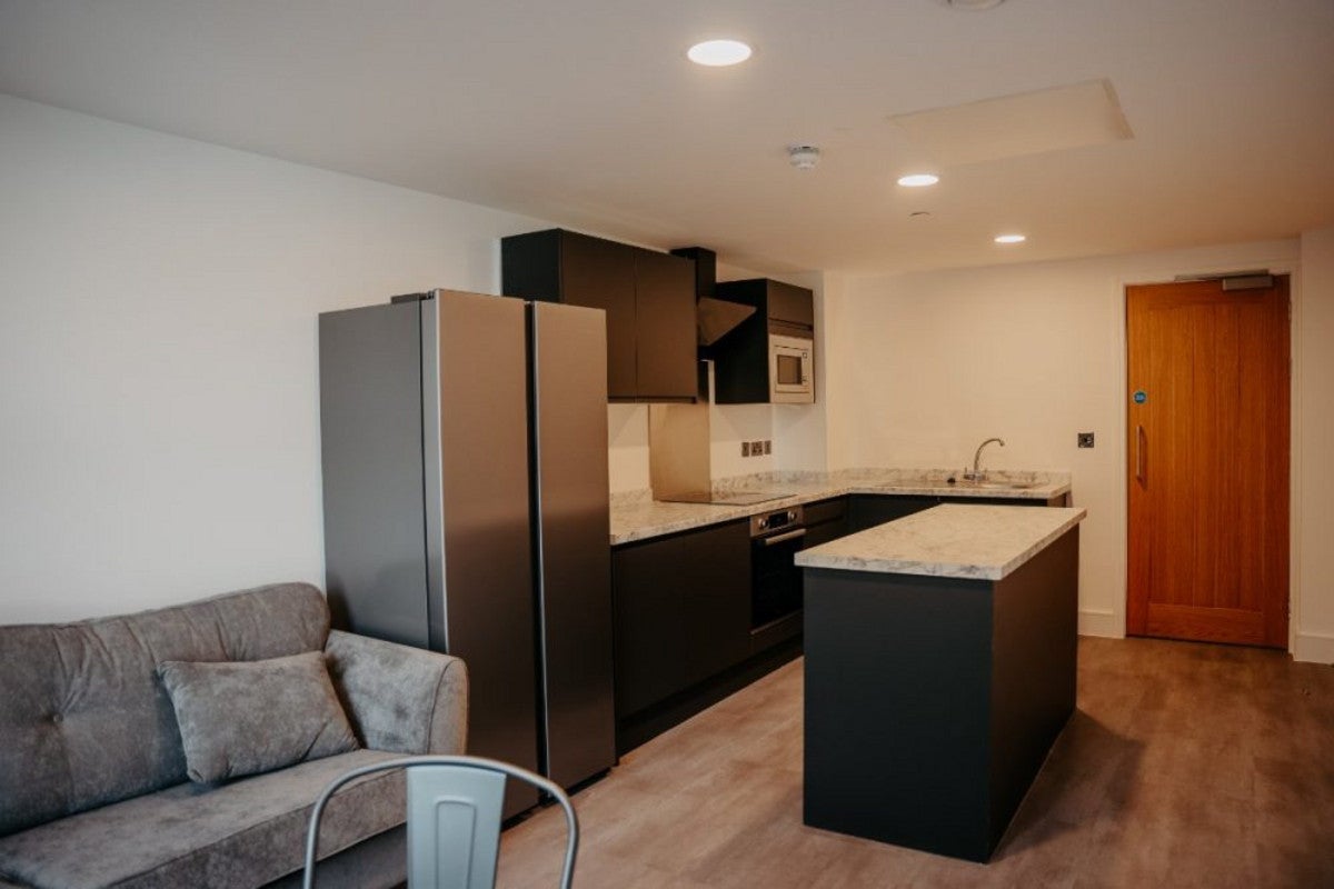 Room Lower Loveday Street in Birmingham