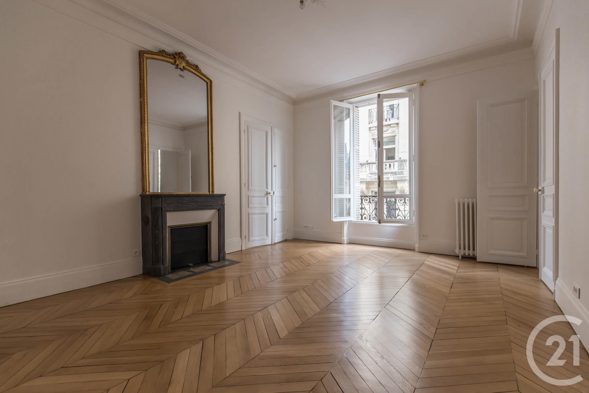 Appartement Boulevard de Courcelles à Paris