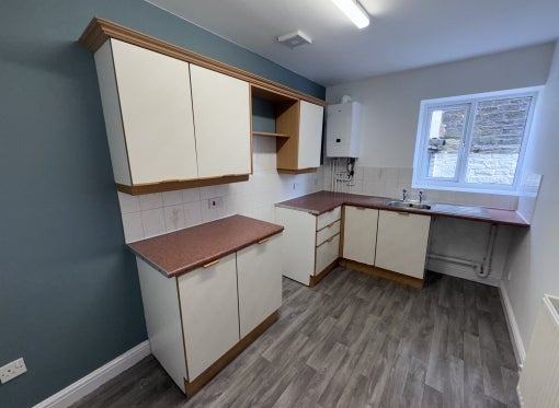Flat Manor Road in Wallasey