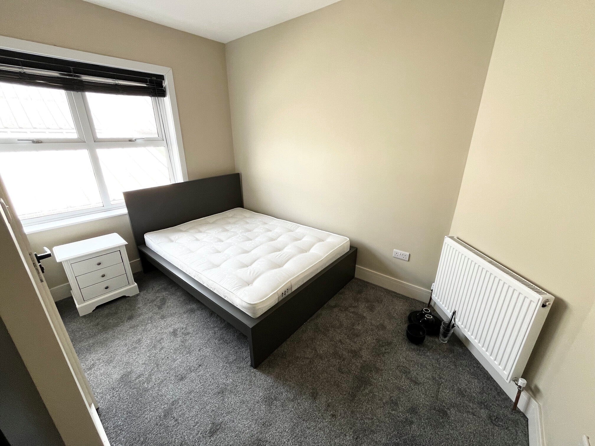 Room Bournemouth Road in Poole