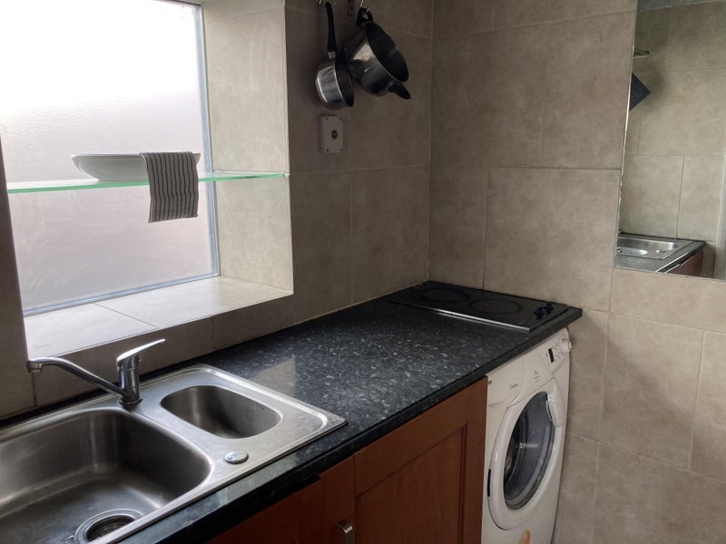 Flat California Lane in Clowne