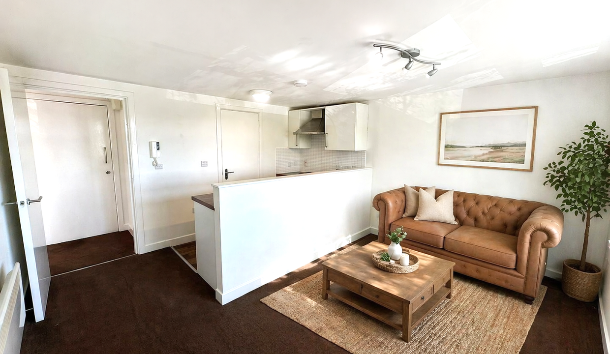Flat Sandhurst Road in Leicester