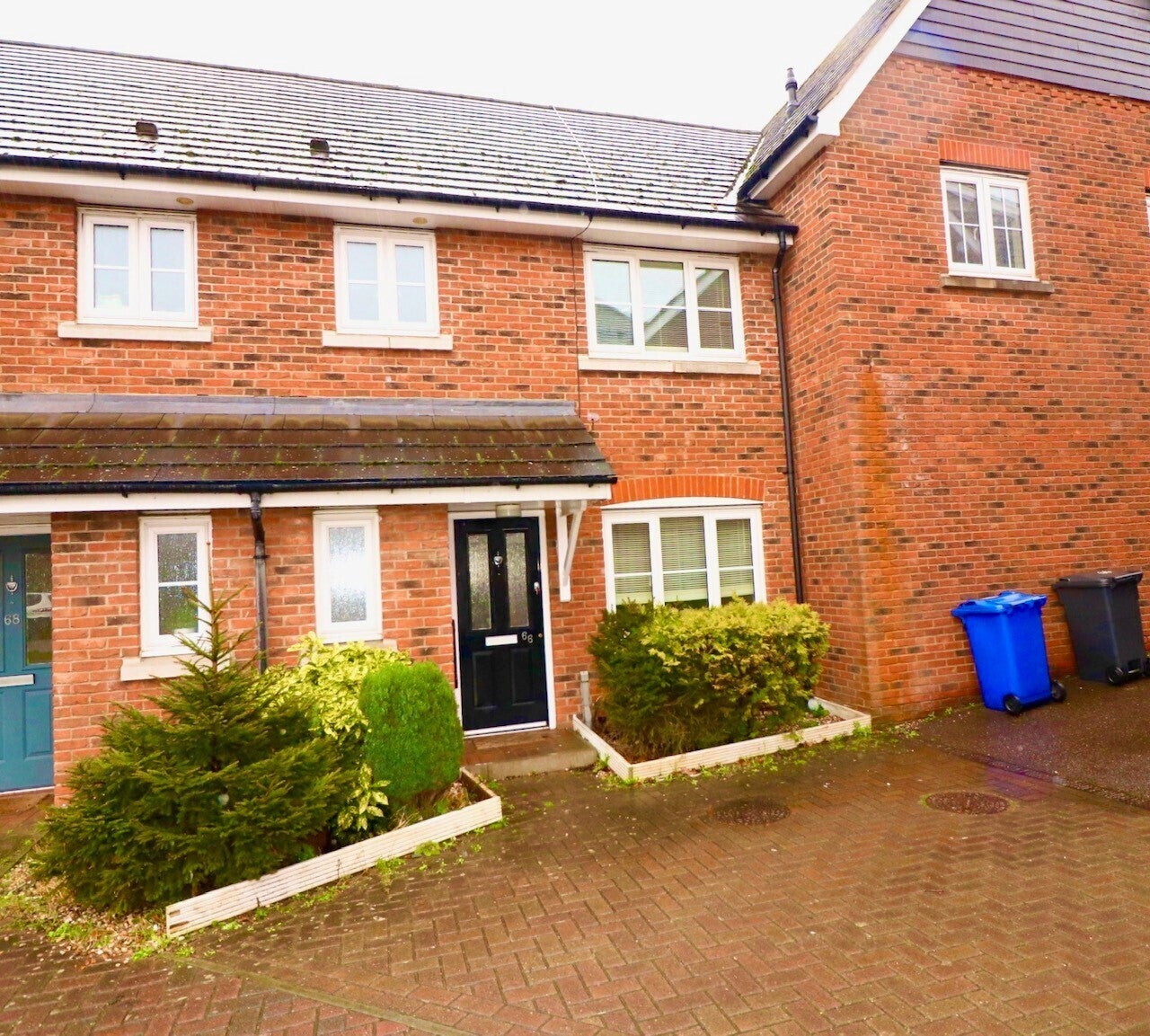 House Weymouth Drive in Grays