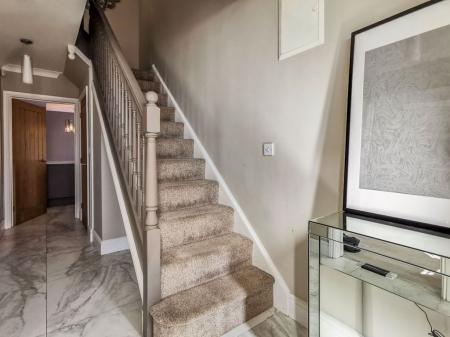 House Winchester Court in North Kesteven