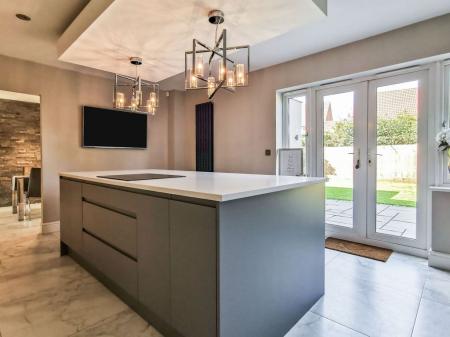 House Winchester Court in North Kesteven