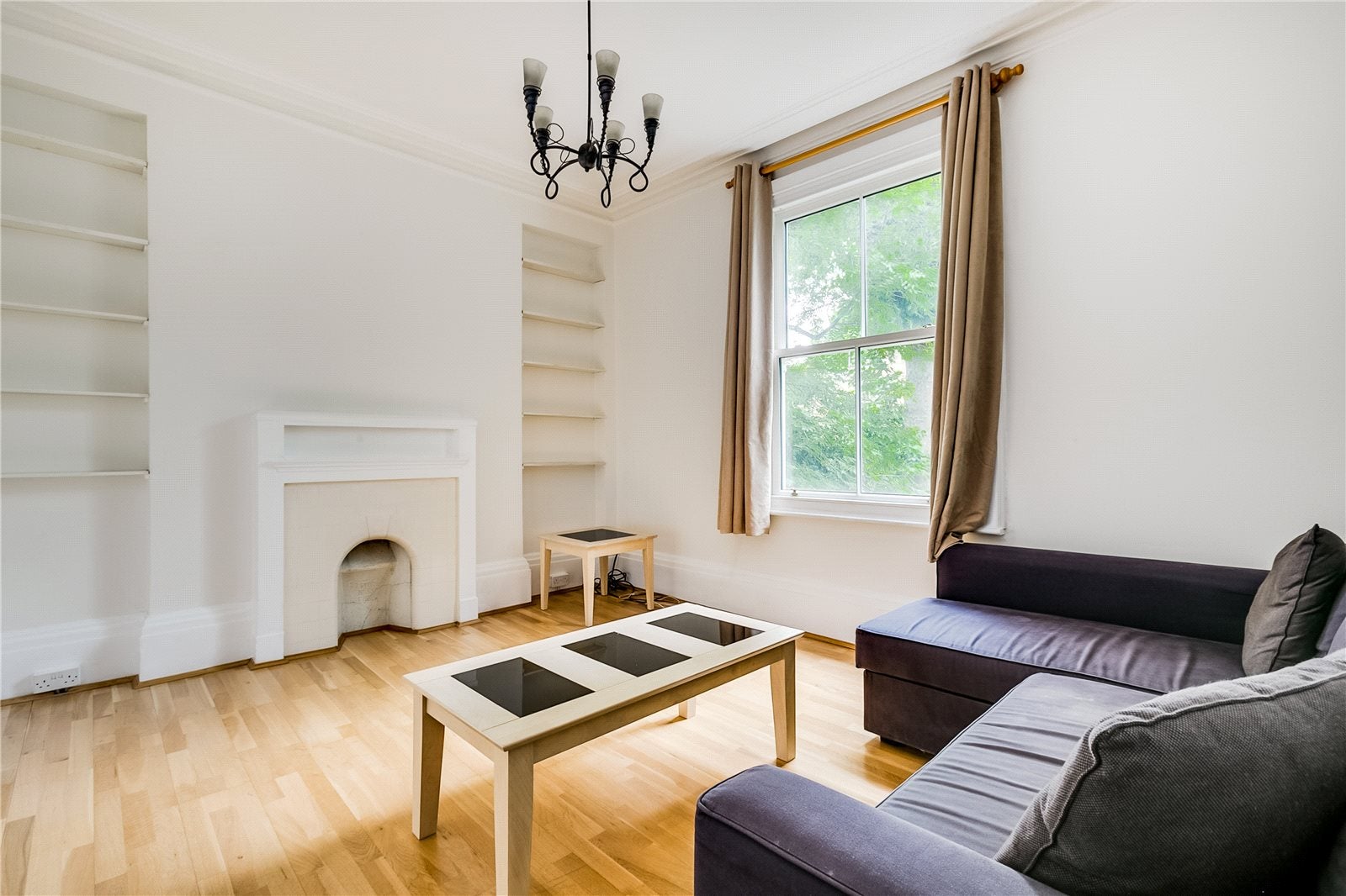 House Peterborough Villas in Greater London