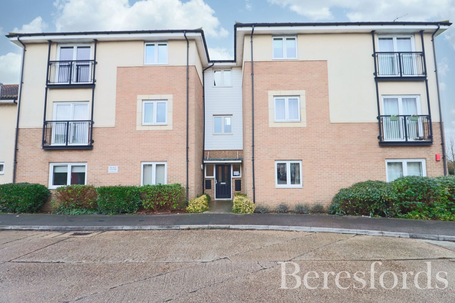 Flat Hobart Close in Chelmsford