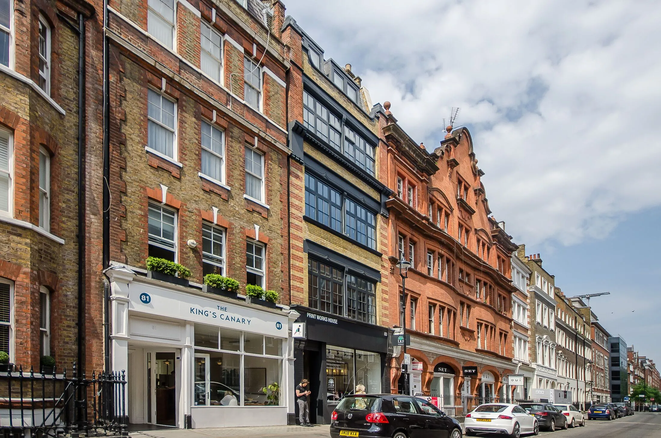 Flat Gosfield Street in City of Westminster