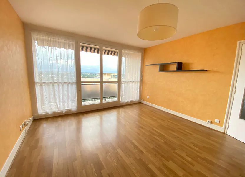 Flat Rue du Professeur Jacques Leveuf in Limoges