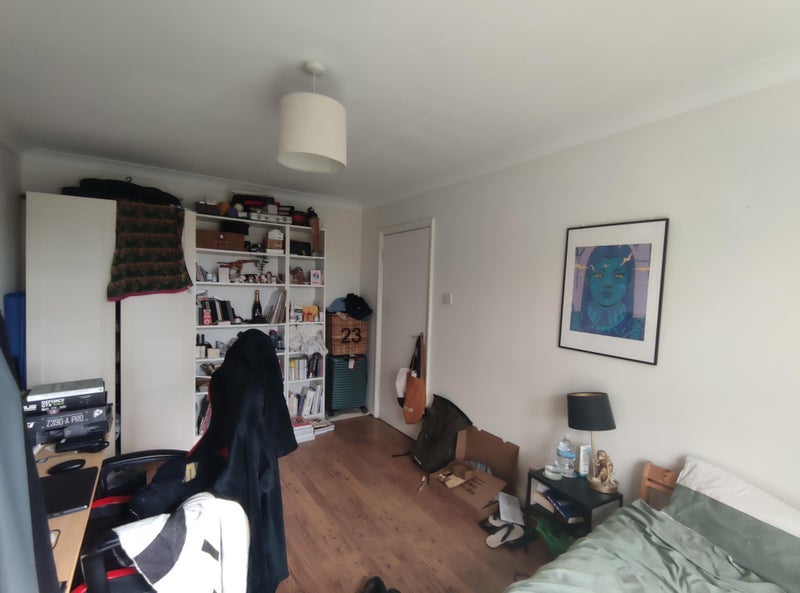 Room Thurlow Park Road in Greater London