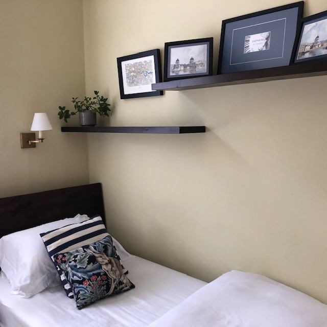 Room Trafalgar Road in Greater London